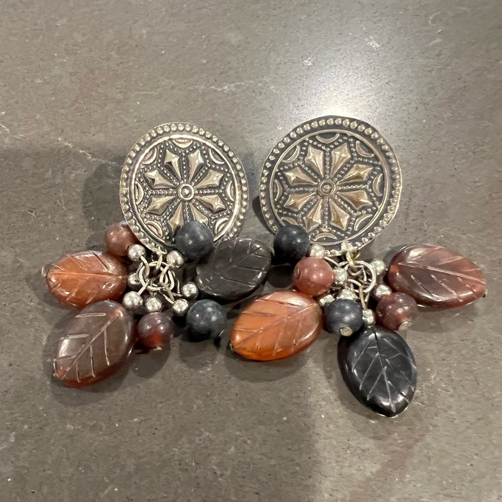 Vintage dangle earrings with clusters of carved leaf-shaped agate beads